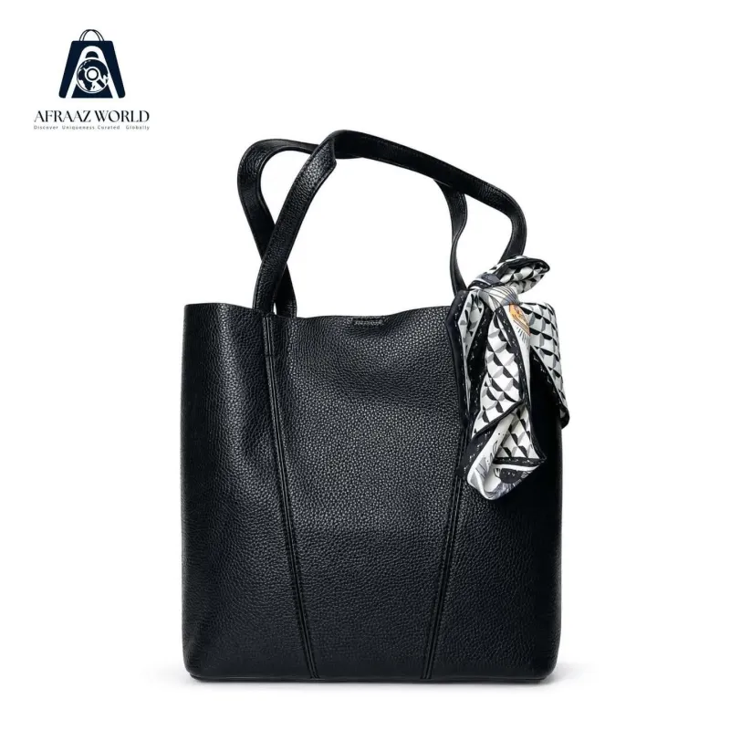 Urban Luxe Tote bag with pouch